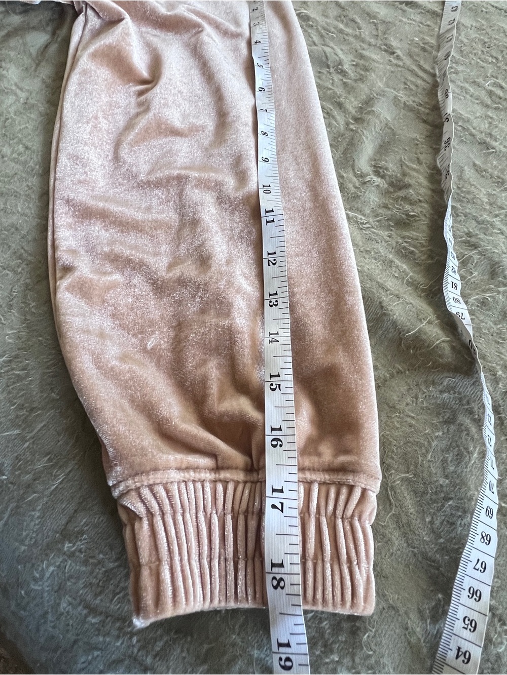 H&M Women’s Neutral Cozy Velour Cropped Full Zip Loungewear Track Jacket Size S - Picture 6 of 8